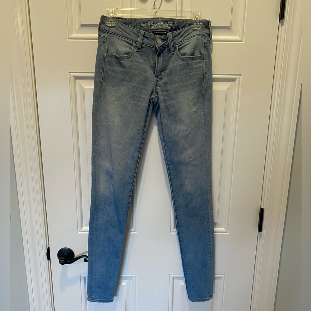 American Eagle Extra Long Light Wash Skinny Jeggings